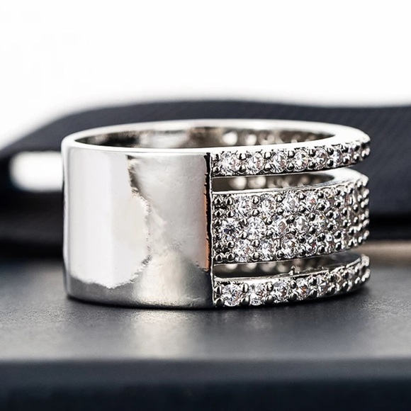 STERLING SILVER LUXURY WIDE BAND RING - Picture 4 of 4